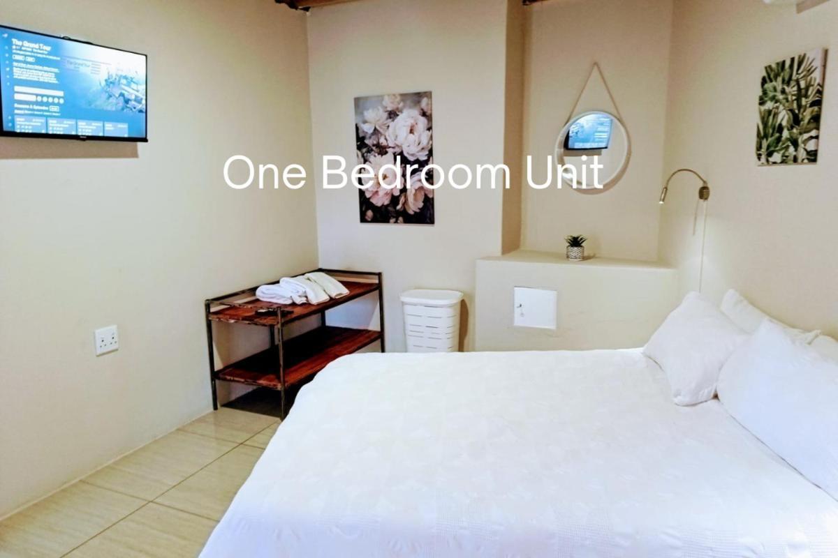 Apartmán Bateleur Self Catering Cc Windhoek Exteriér fotografie